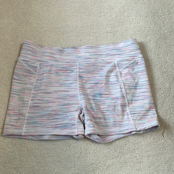 ivivva spandex/tight style girls shorts size 14 white with multicolour stripes - Picture 4 of 6